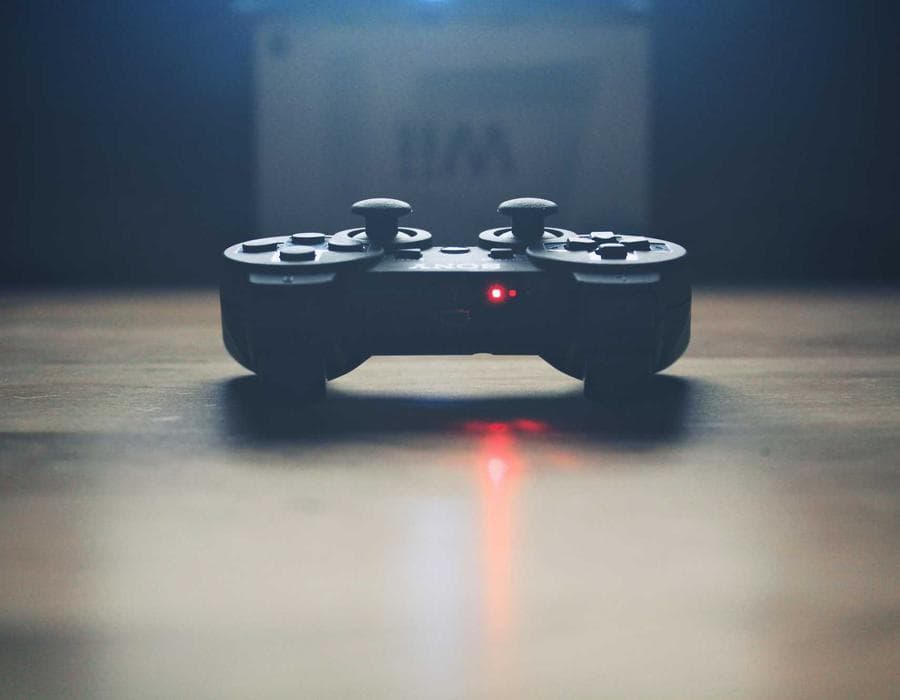 Gaming-Controller als Sinnbild für spielerisches Lernen